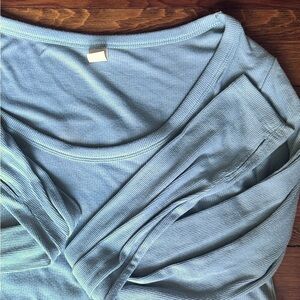 Ultra lite Women's ribbed Long Sleeve Top